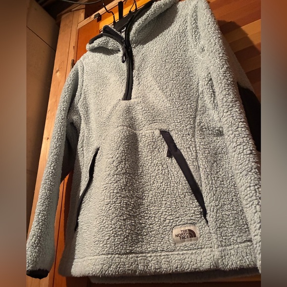 North Face Campshire Sherpa Pullover - womens size medium - Picture 2 of 6